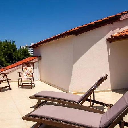 Flat W Sea View Terrace 1 Min To In 公寓 *