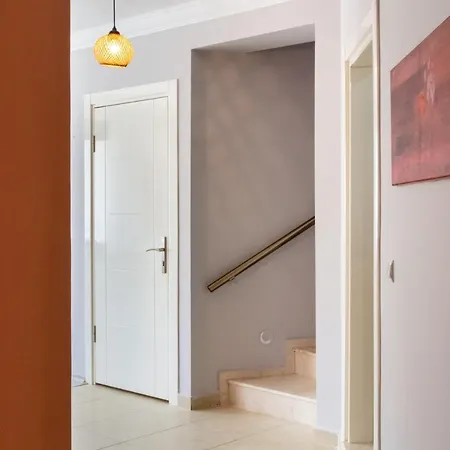 Flat W Sea View Terrace 1 Min To In